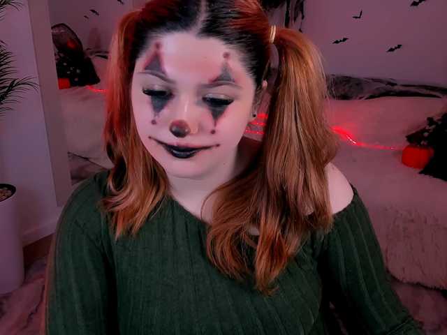 Milenafiery live cam on BongaCams