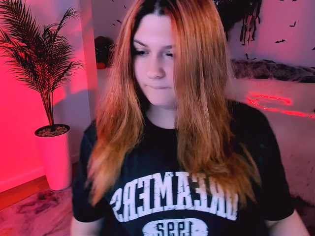 Milenafiery live cam on BongaCams