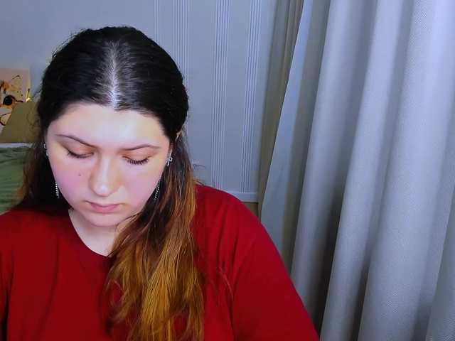 Milenafiery live cam on BongaCams