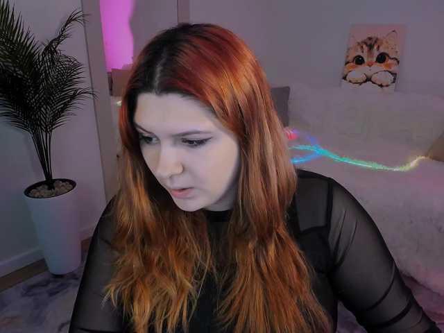 Milenafiery live cam on BongaCams