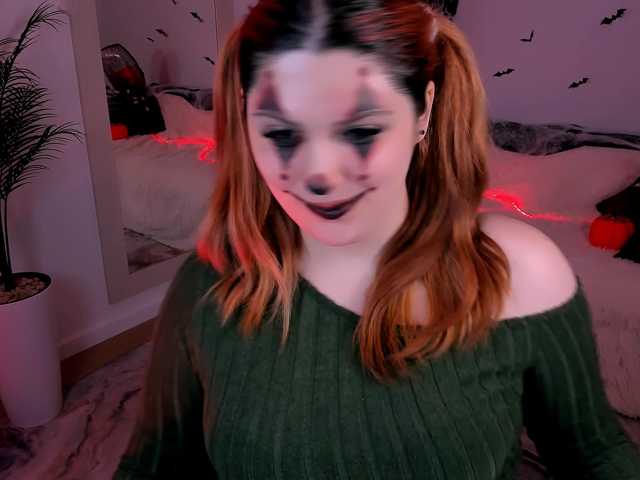 Milenafiery live cam on BongaCams