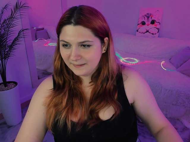 Milenafiery live cam on BongaCams