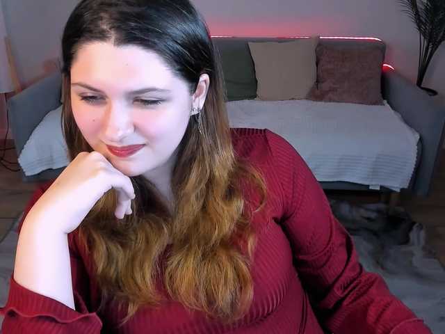 Milenafiery live cam on BongaCams