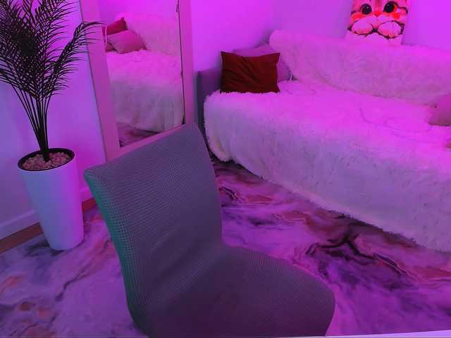 Milenafiery live cam on BongaCams