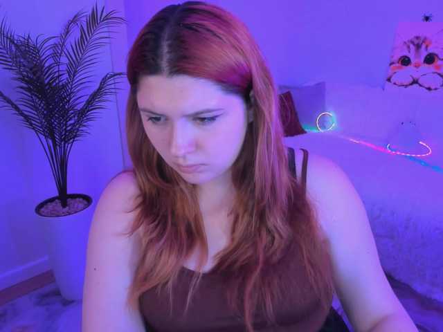 Milenafiery live cam on BongaCams
