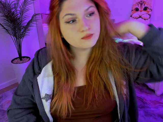 Milenafiery live cam on BongaCams
