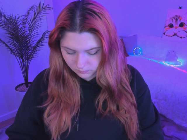 Milenafiery live cam on BongaCams
