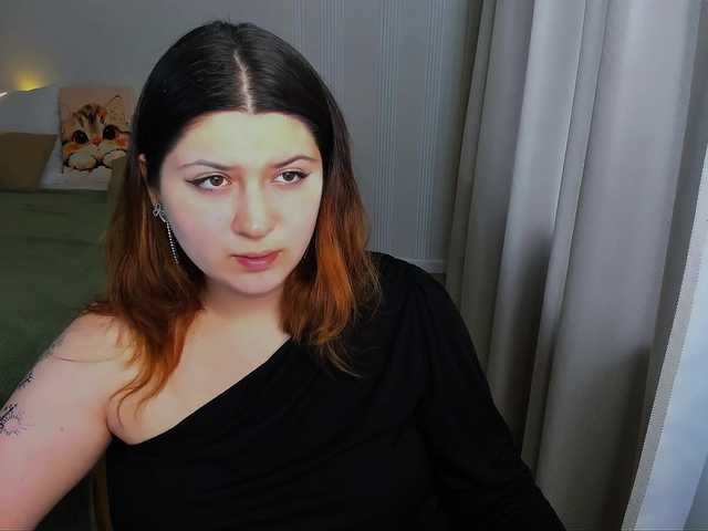 Milenafiery live webcam show