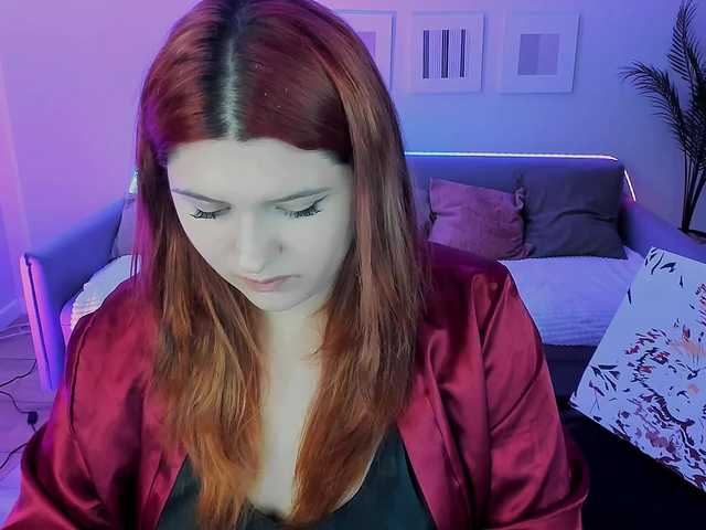 Milenafiery live cam on BongaCams