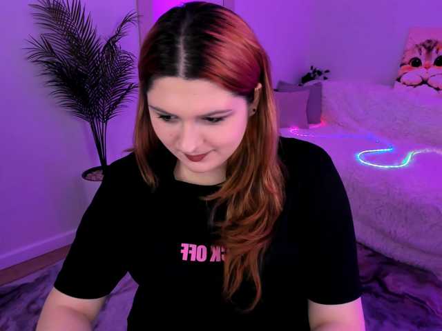 Milenafiery live cam on BongaCams
