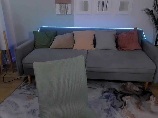 Milenafiery live cam on BongaCams