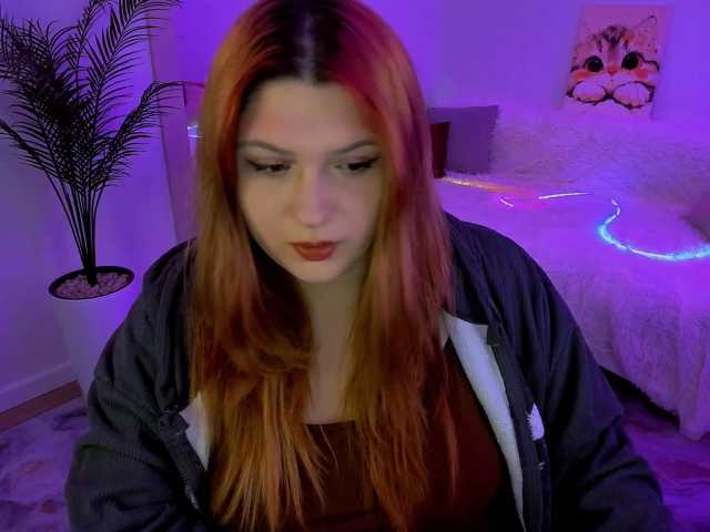 Milenafiery live cam preview