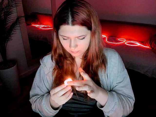 Milenafiery live cam on BongaCams