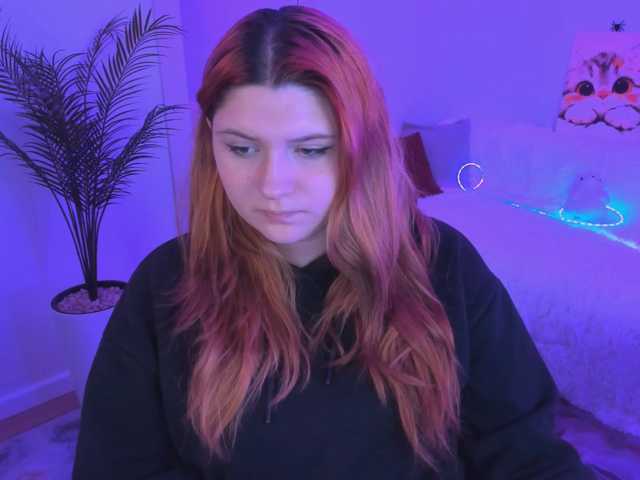 Milenafiery live cam on BongaCams