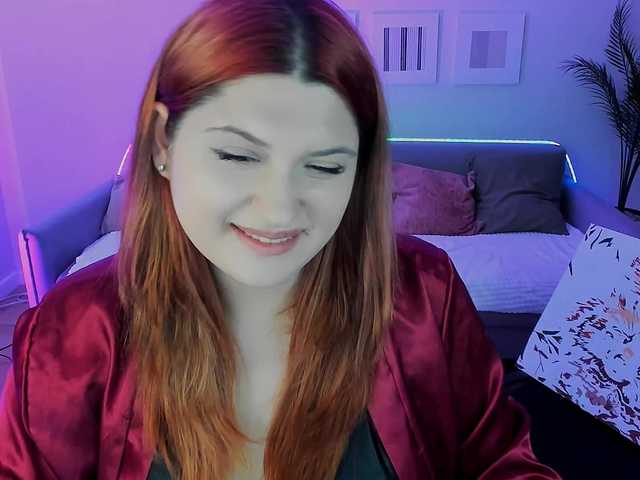 Milenafiery live cam on BongaCams