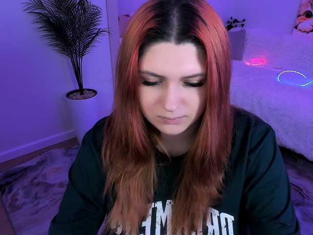Milenafiery live cam on BongaCams