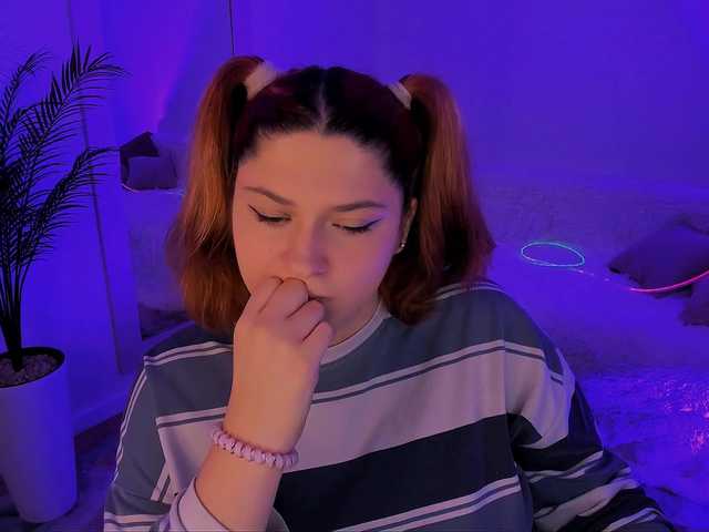 Milenafiery live cam on BongaCams
