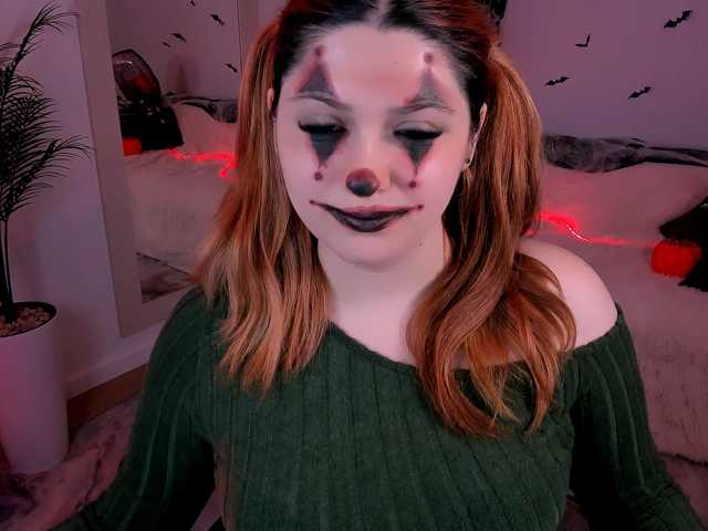 Milenafiery live cam on BongaCams