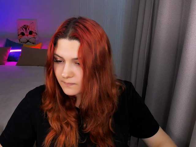 Milenafiery live cam on BongaCams