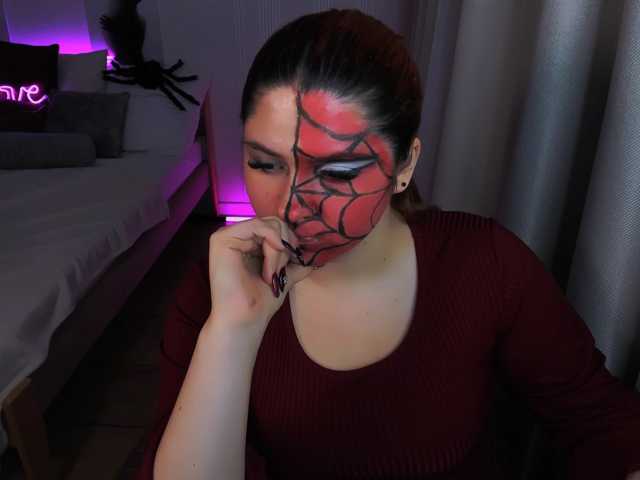 Milenafiery live cam on BongaCams