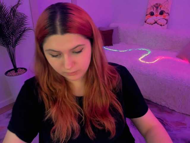 Milenafiery live cam on BongaCams