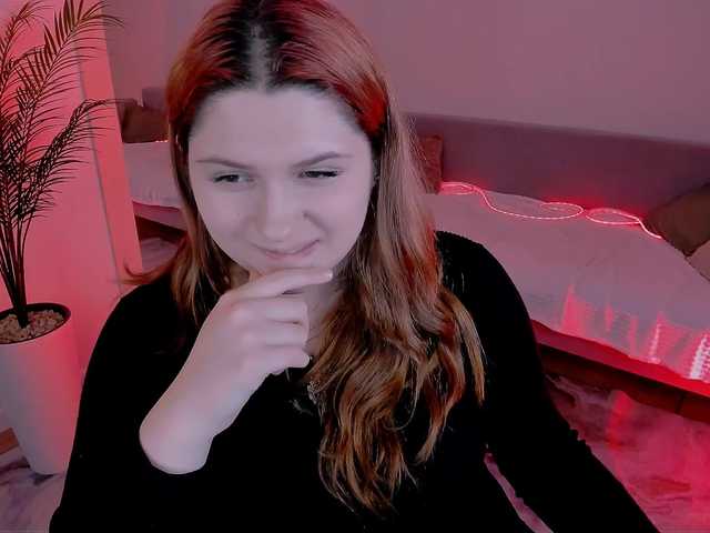 Milenafiery live cam on BongaCams