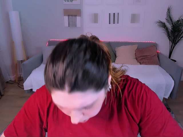 Milenafiery live cam on BongaCams