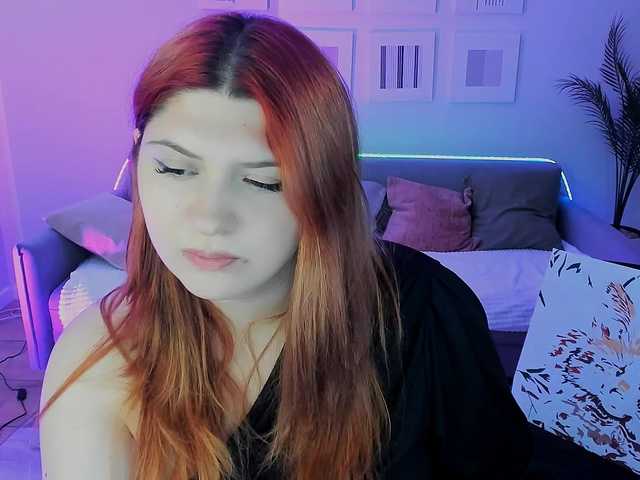 Milenafiery live cam on BongaCams