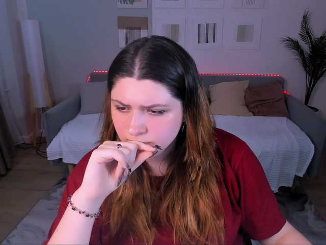 Milenafiery live cam on BongaCams