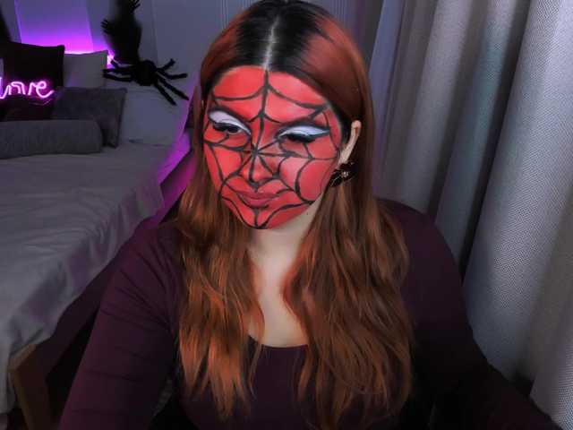 Milenafiery live cam on BongaCams