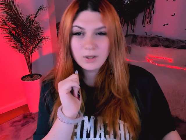 Milenafiery live cam preview