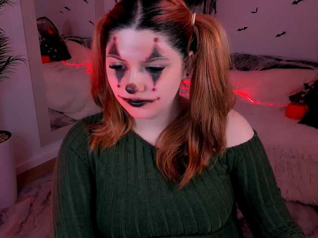 Milenafiery live cam on BongaCams