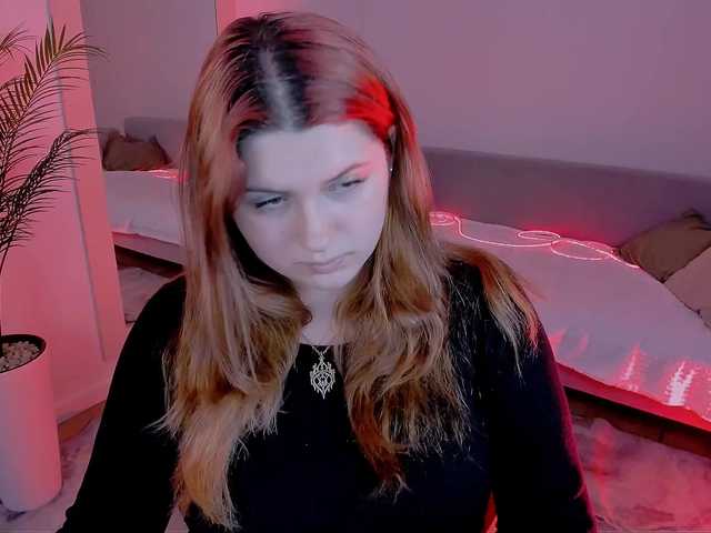 Milenafiery live cam on BongaCams