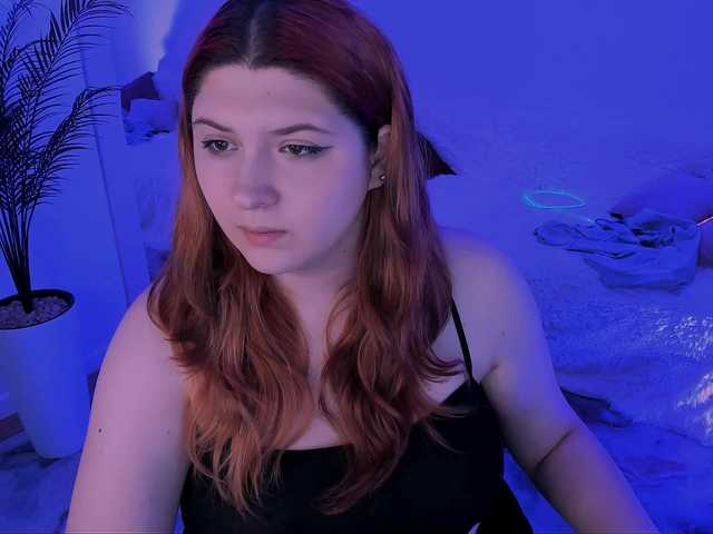Milenafiery live cam preview