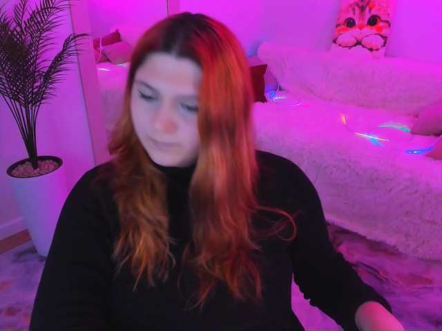 Milenafiery live cam on BongaCams