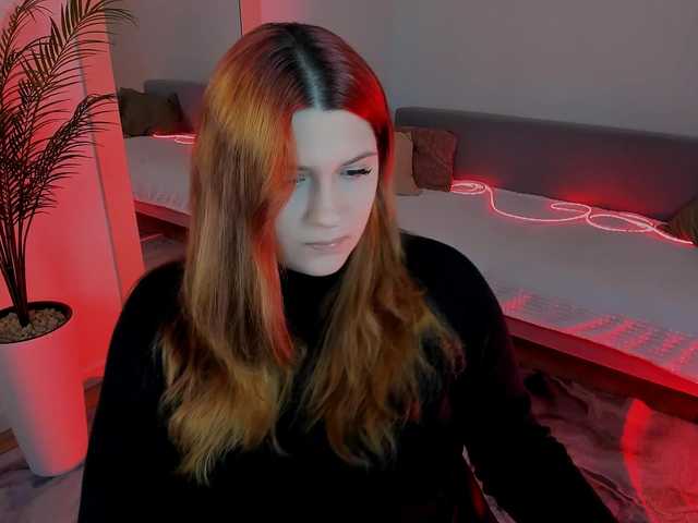 Milenafiery live cam on BongaCams