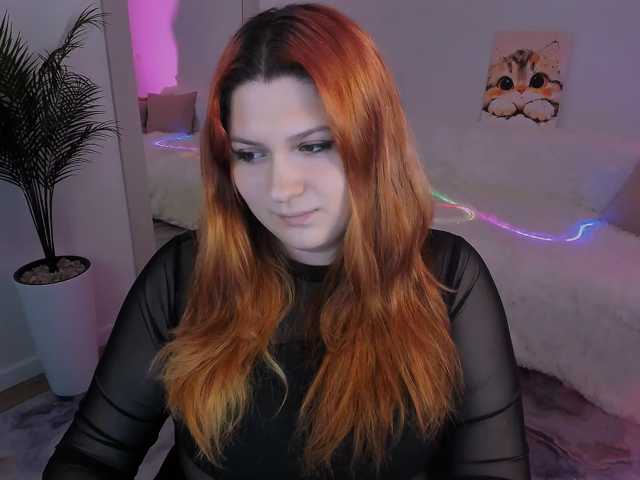 Milenafiery live cam on BongaCams