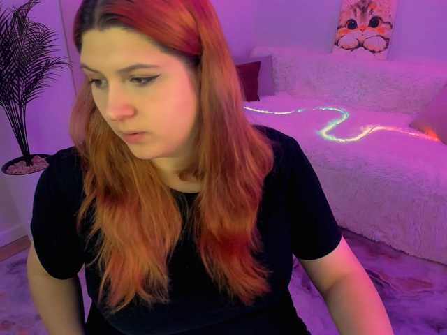 Milenafiery live cam on BongaCams