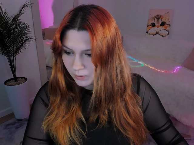 Milenafiery live cam on BongaCams