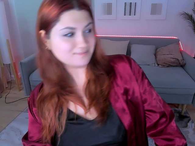 Milenafiery live cam on BongaCams