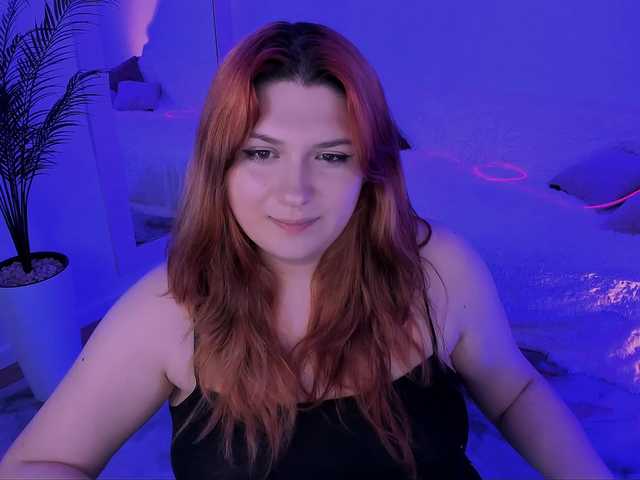 Milenafiery live cam on BongaCams