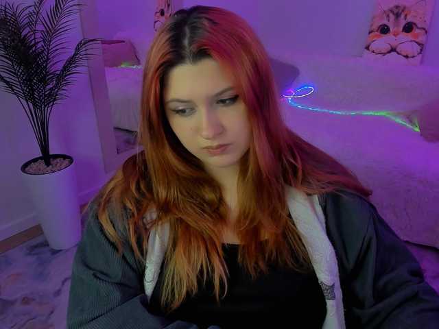 Milenafiery live cam on BongaCams