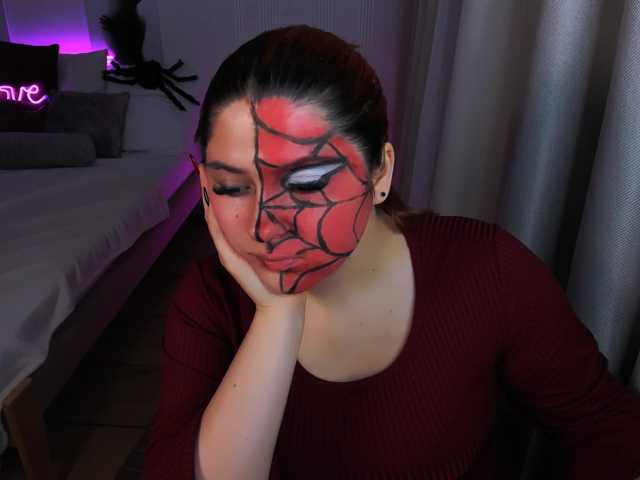 Milenafiery live cam on BongaCams