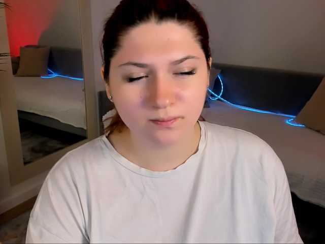 Milenafiery live cam on BongaCams