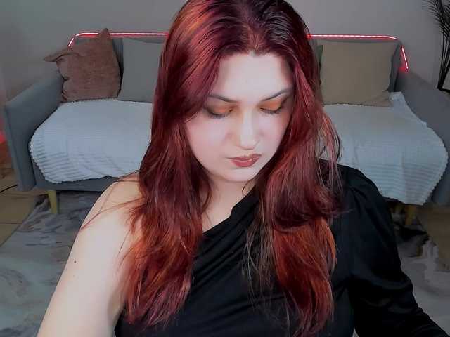 Milenafiery live cam on BongaCams