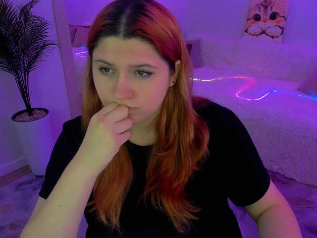 Milenafiery live cam on BongaCams
