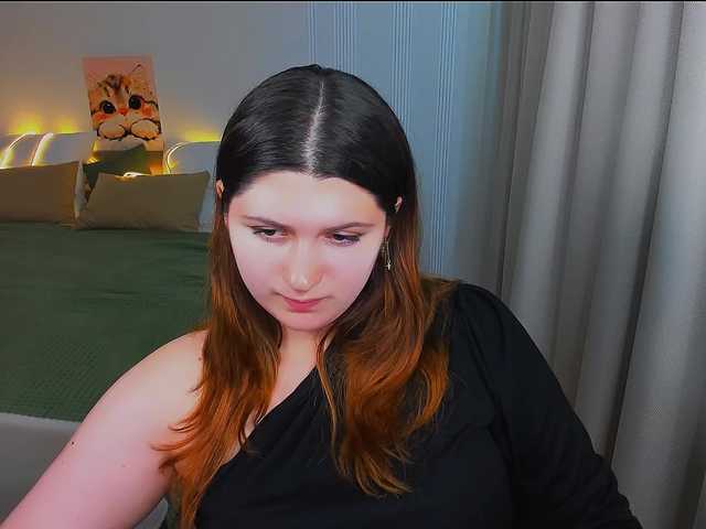 Milenafiery live cam on BongaCams
