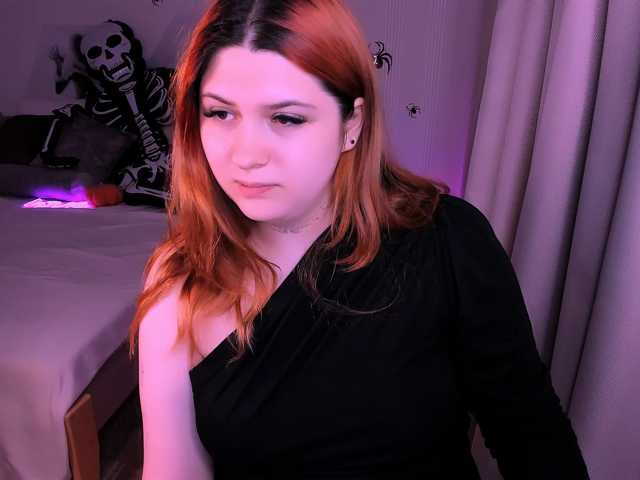 Milenafiery live cam on BongaCams