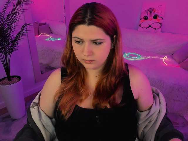 Milenafiery live cam on BongaCams