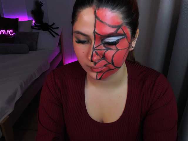 Milenafiery live cam on BongaCams